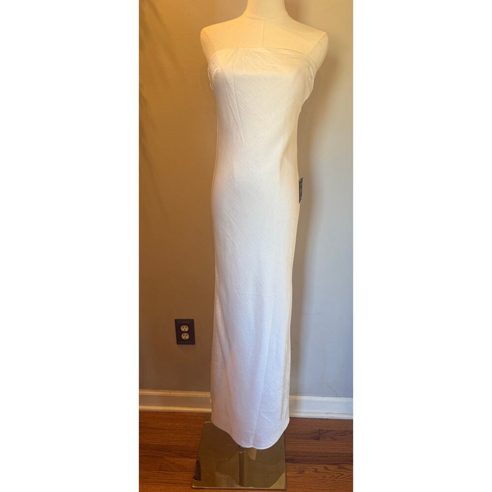 Lulu's White Strapless Bridal Dress NWT Medium